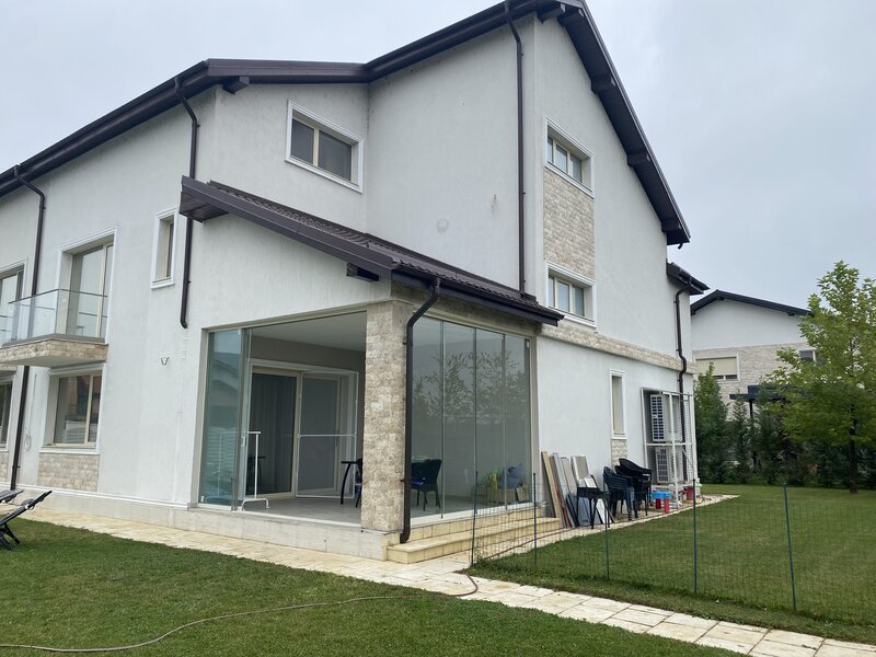 Corbeanca,